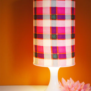 Tischleuchte Loungelampe pink kariert